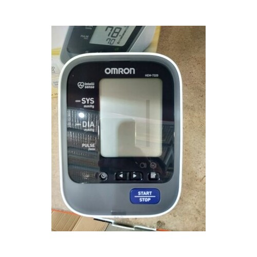 Omron HEM-7361T Blood Pressure Monitor