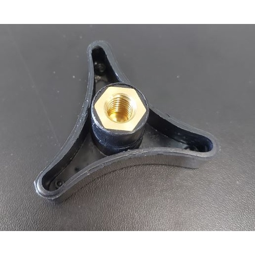 Female Handscrew 3/8 Thread