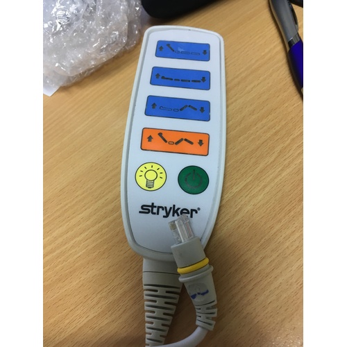 Stryker 7100 SV1 - Patient Handset - 10 Button - RJ45 / Internet Style Plug - Linak HB8X932-00 / HB8X932-02