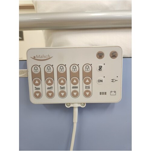 Malsch, 10 buttons, HAND CONTROLLER - With Lock