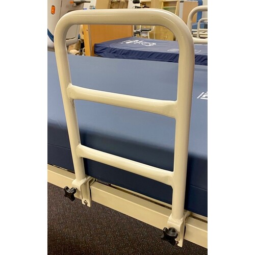 Universal Clamp On Grab Rail / Siderail