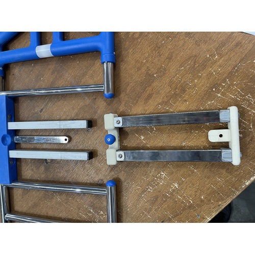 Statina Baca Cot Siderail Lock Pin Section