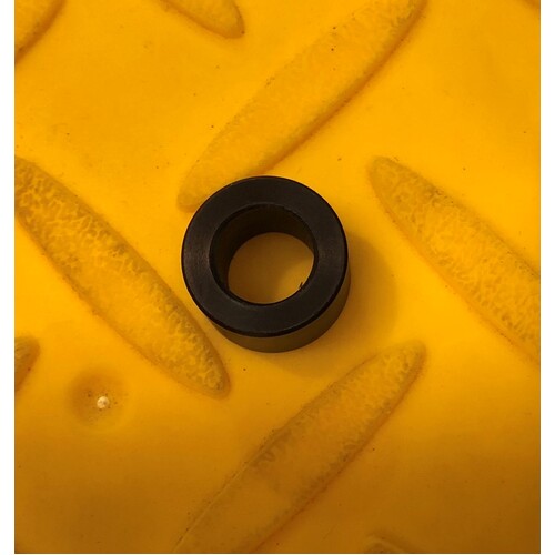 Invacare 1600 - Central Locking Hex Bar Spacer