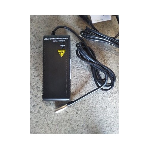 Pride SLA Battery Charger - 24v 5 Amp - XLR / 3 Pin Plug