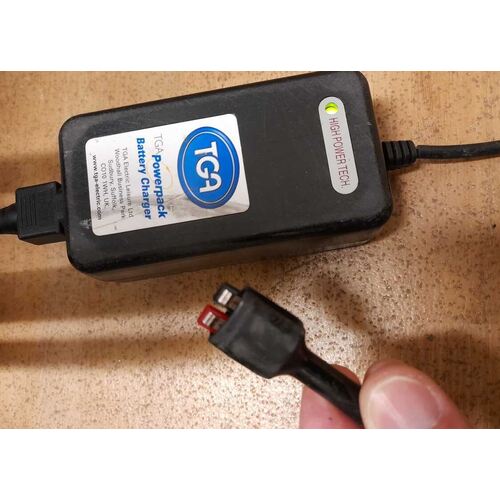 TGA BATTERY CHARGER 100-240VAC