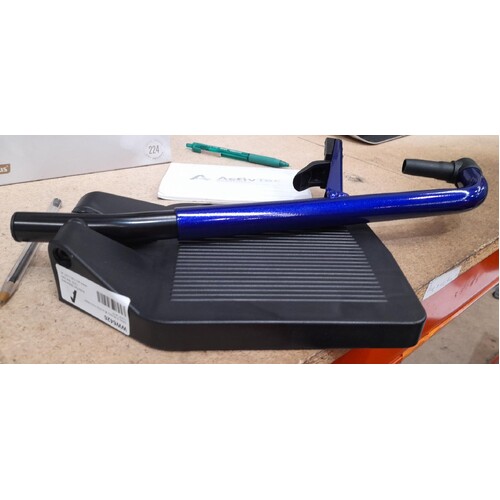 Safety & Mobility Blue RHS FOOTREST COMPLETE