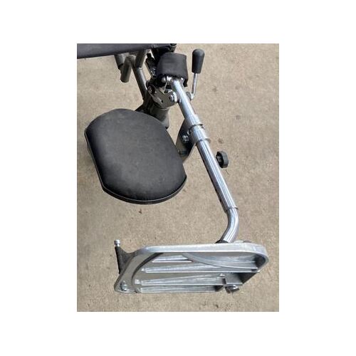 Active Care Gusto Wheelchair - Elevating LEGREST With Calf Pad - L/H