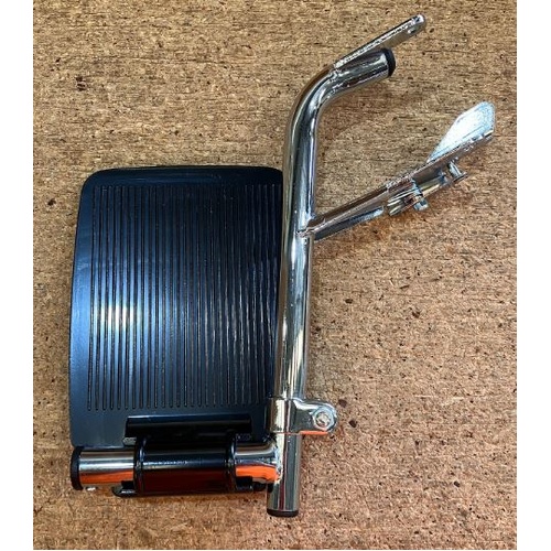 NC0440 / NC0330  LHS Bariatric Warrior Wheelchair Legrest Complete