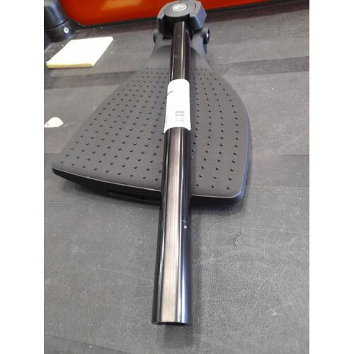 Otto Bock Start M2S - Unisymmetrical Footplate And Stem Only - 208mm - R/H